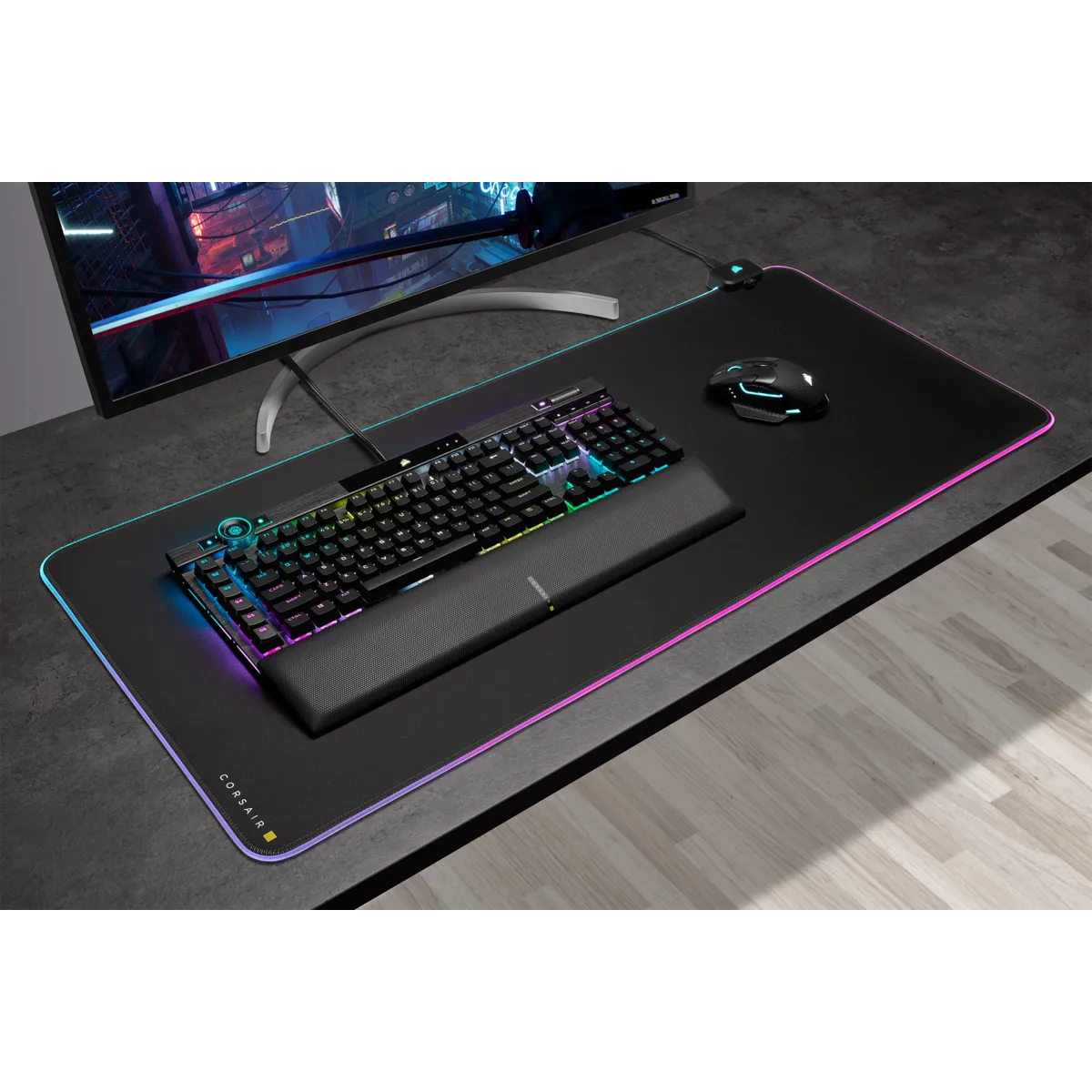 Corsair MM700 RGB Extended gaming mousepad (930 x 400 x 4mm) - RGB